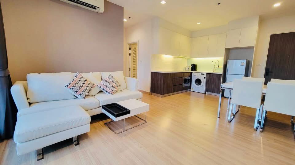 Urbano Absolute Sathon - Taksin