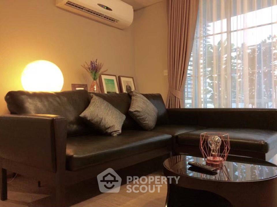 คอนโด 2 ห้องนอน มาเอสโตร 39 สุขุมวิท 39 ใกล้ BTS พร้อมพงษ์ (ID 894498)