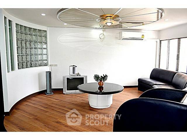 崇暖西 (Chong Nonsi) Fortune Condotown 公寓 2 居公寓 (ID 515015)