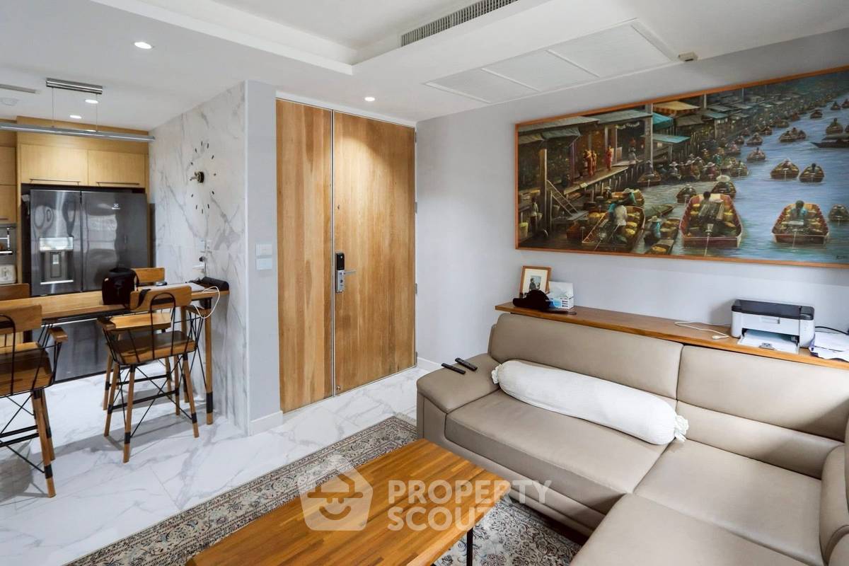 2-BR Condo at Baan Thanon Sarasin Condominium near BTS Ratchadamri (ID 2297112)
