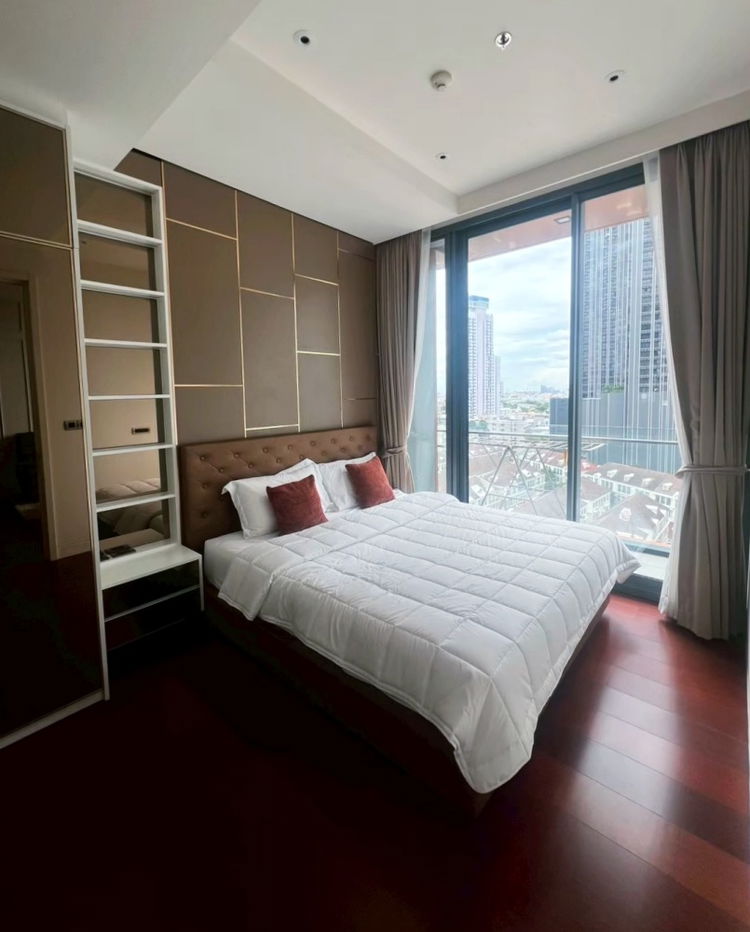 TA7907📲LineID @556ryccg🌷1 Bedroom 49 sqm Floor12A KHUN by YOO Sukhumvit55 Road Fully furnished near BTS Thonglor 1.2KM
