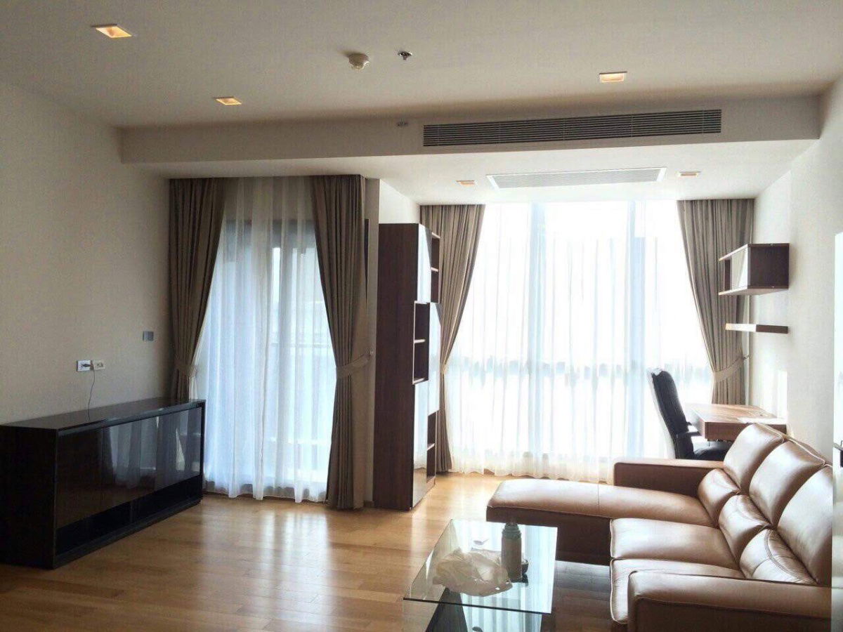 For rent condo Hyde Sukhumvit 13 great price (S11-0039)