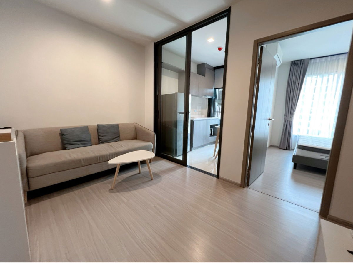 Life asoke hype 🍁good room and good location