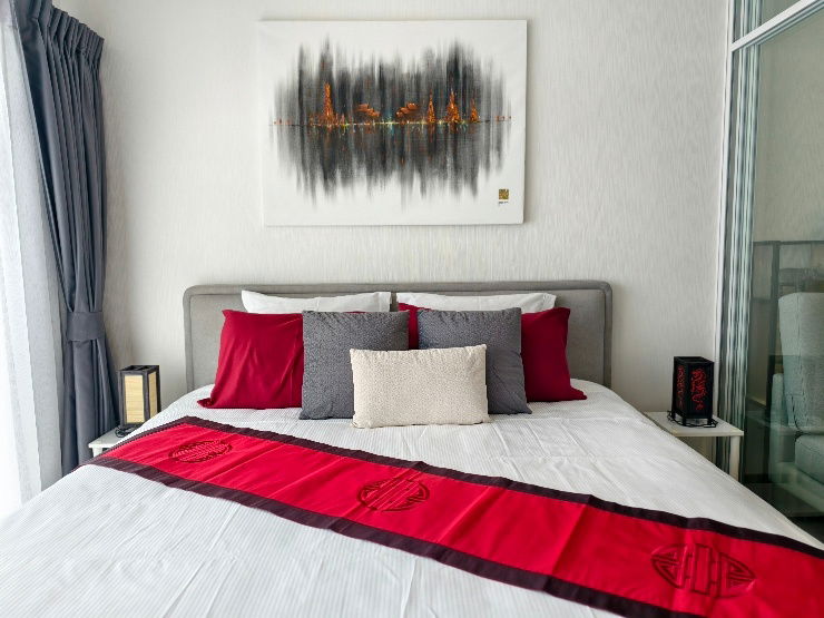 1 bed room Condo on the 19th floor for rent