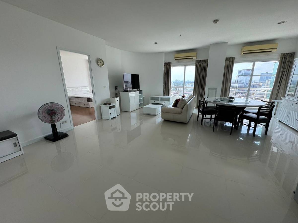 3-BR Condo at The Fourwings Residence in Hua Mak (ID 2299413)