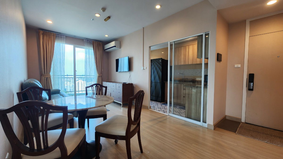 Supalai Lite Ratchada Narathiwas Sathorn | Nice 2 Bedrooms for rent  River View Near King College School & Central Rama 3