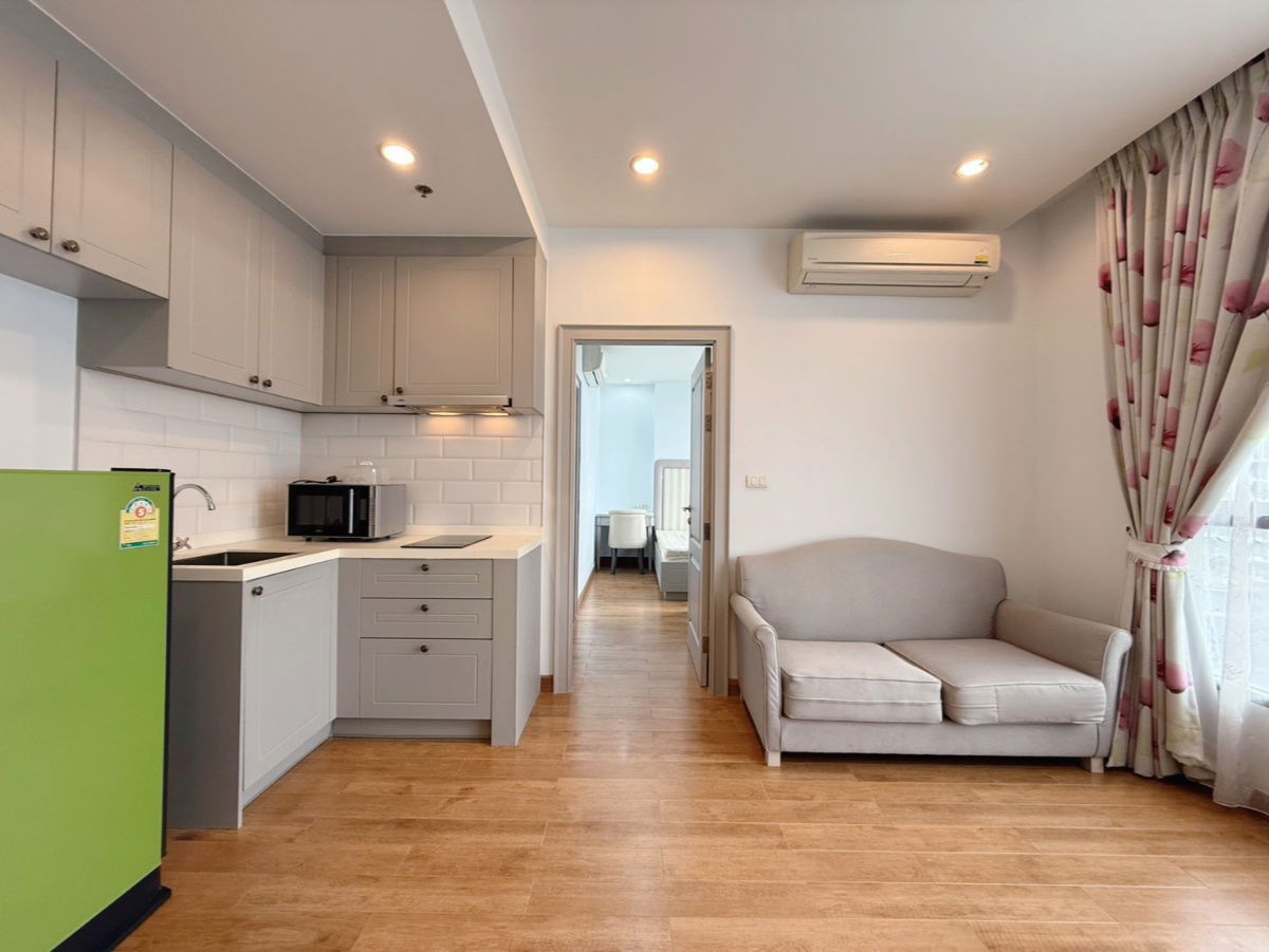 For rent The Editor Saphan Khwai