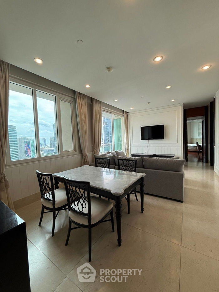 无限公寓 2 居公寓，靠近 BTS Chong Nonsi (ID 881934)