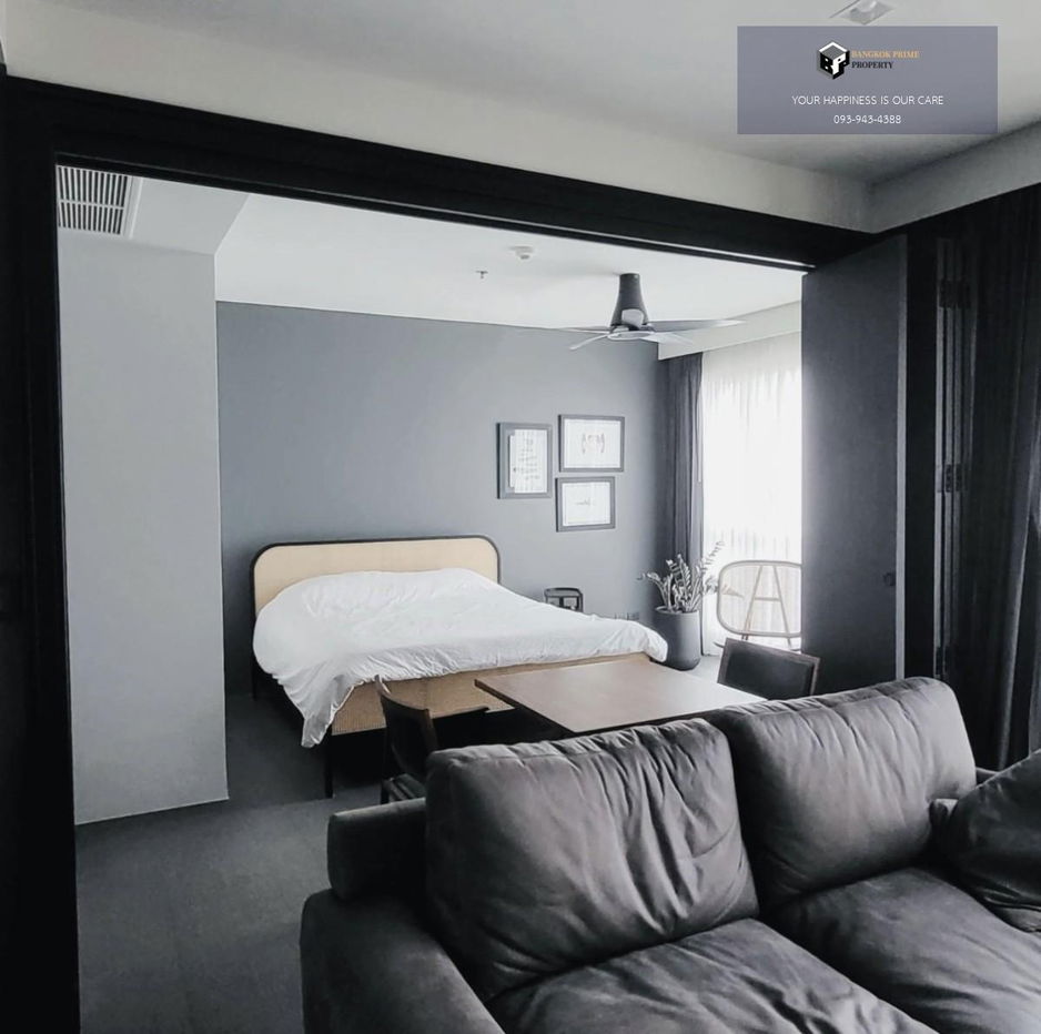 The Address Chidlom | Newly renovated room, south-facing balcony, no noise disturbance #2025090811767