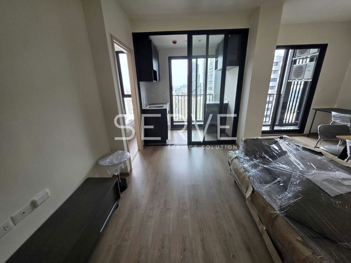 Combine 2 Beds 2 Baths Nice Room New Condo Good Location Close to MRT Phra Ram 9  220 m. @ NUE District R9