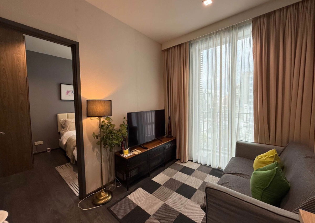 Edge Sukhumvit                    23