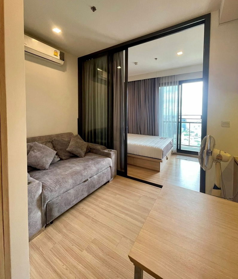 TA7967📲LineID @556ryccg🚄1 Bedroom 28 sqm Floor31 Fully furnished M Jatujak near BTS MoChit, MRT Chatuchak Park