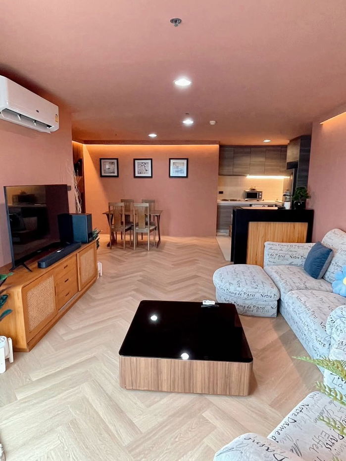 Available for rent! Belle Grand Rama9 with 2 Bedroom 70 sqm. Fully furnished. Ready to move in