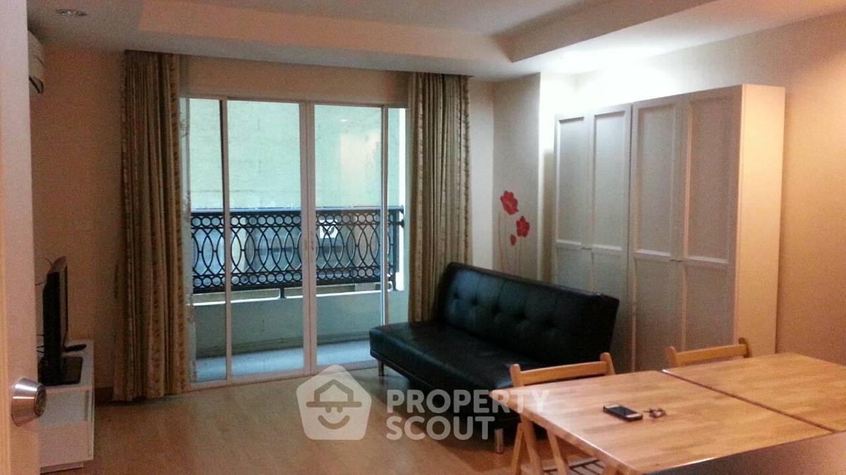 1-BR Condo at Symphony Condo near BTS Bang Chak (ID 2131450)