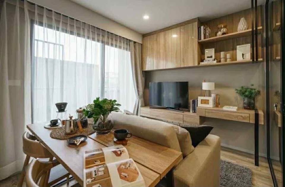 Condo for Rent at Blossom Condo @ Sathorn - Charoenrat (E6809073)