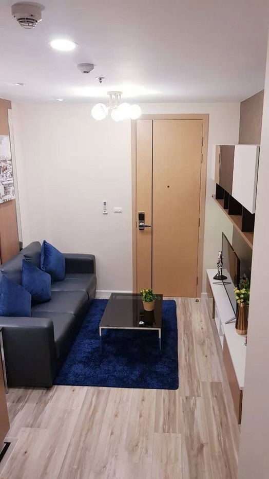 Plus Condo Sriracha for rent, very cheap, great value, beautiful room, high floor, beautiful view, move in ready