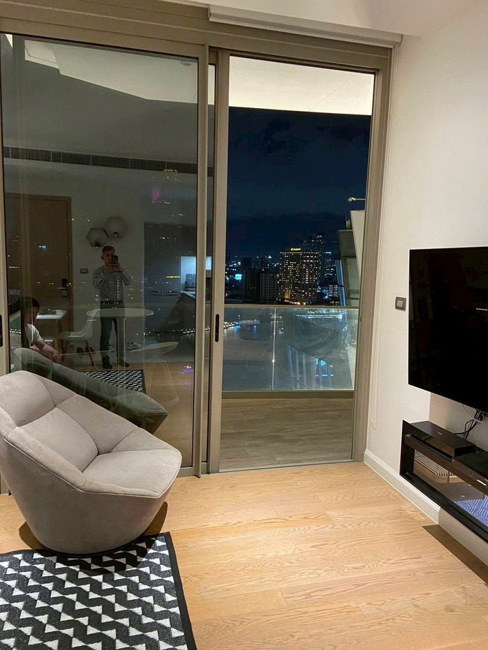 ST201 การใช้ชีวิตริมแม่น้ำสุดหรูที่ Magnolias Waterfront Residences |