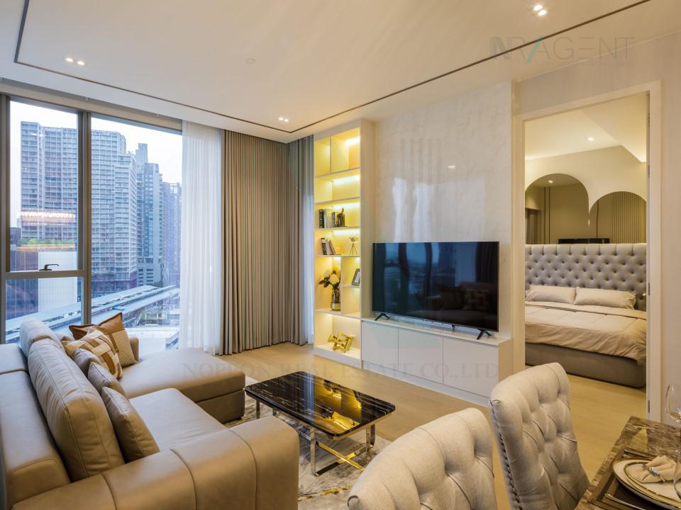 For rent condo THE STRAND THONGLOR Building 1, Floor 11,2 bed room, Room size 95.00 sqm