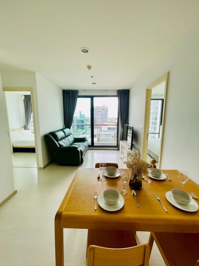 Rhythm Sukhumvit              42