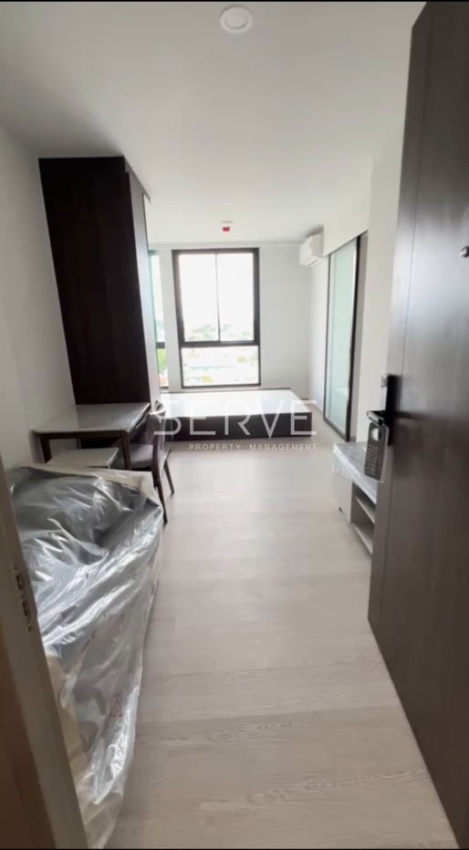Studio 1 Bath Nice Room New Condo Good Location BTS Khu Khot 120 m @  Nue Cross Khu Khot Station