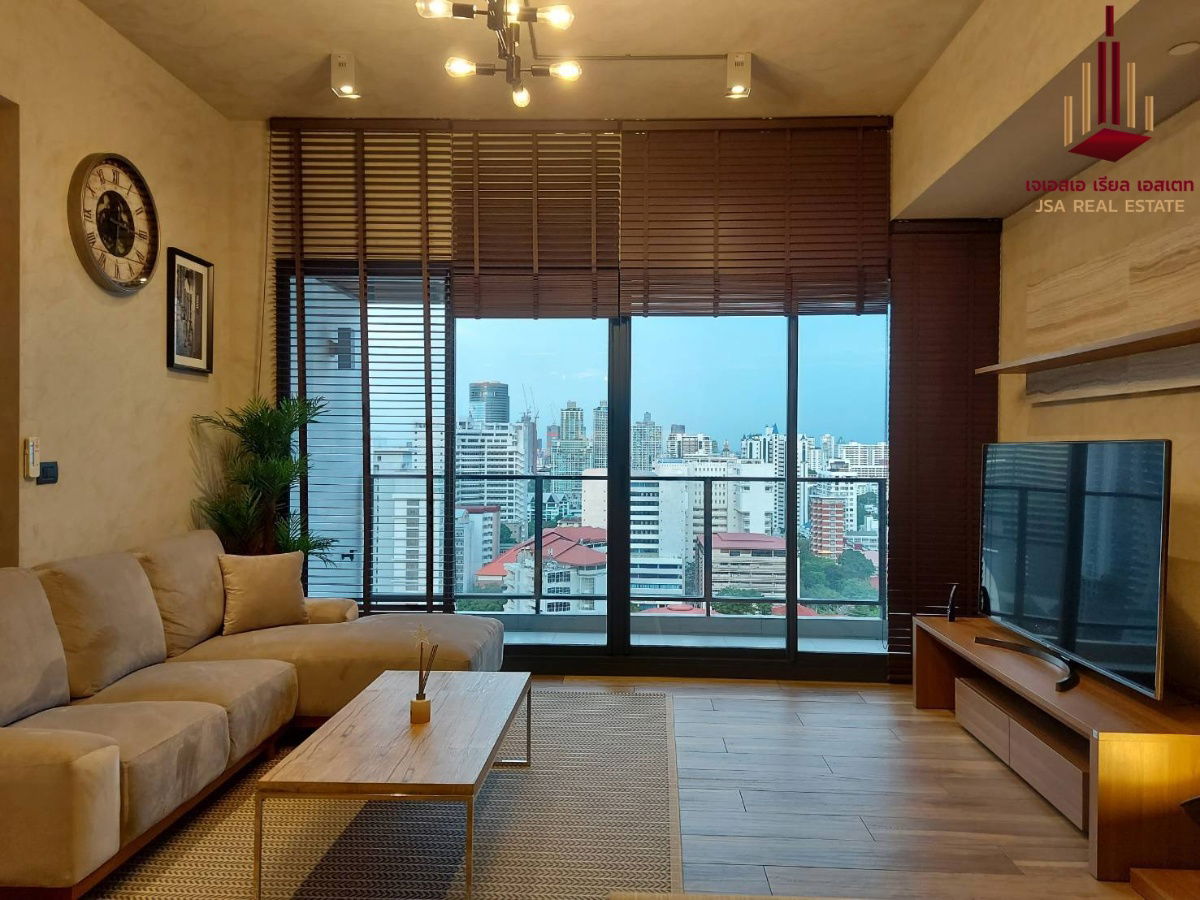 ✨ For Rent: The Lofts Asoke Condo ✨  💰 Only 75,000 THB/month
