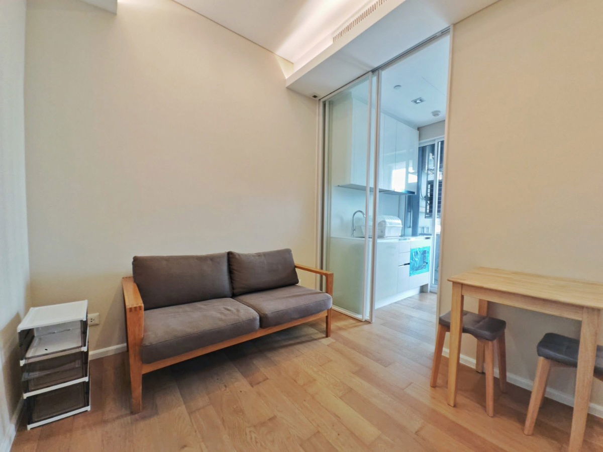 MN2987 เดอะ เซนต์ เรสซิเด้นซ์ พร้อมเฟอร์ครบ