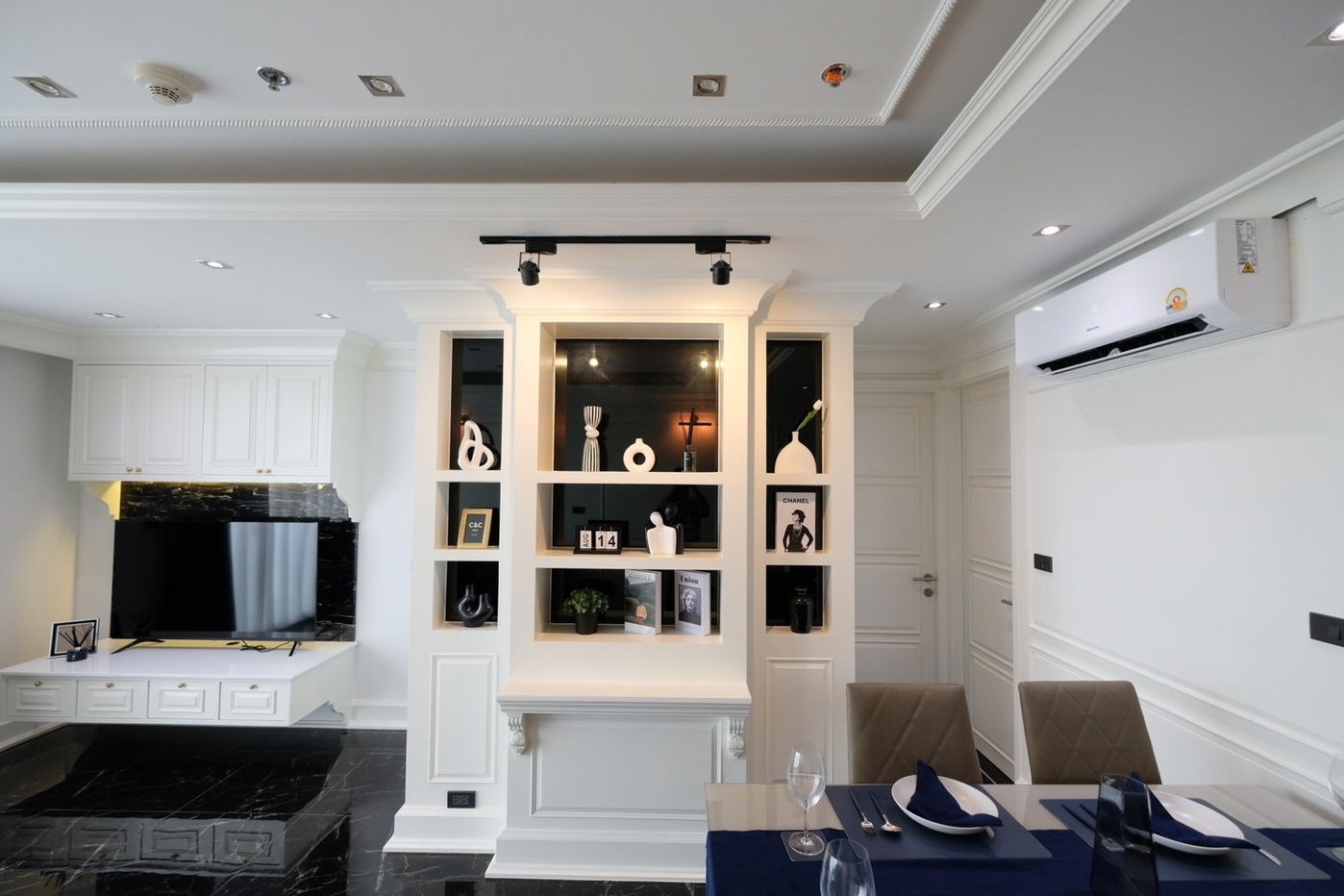 Condo For Rent A Space ID Asoke - Ratchada (B6809065) ID Line : @condo88