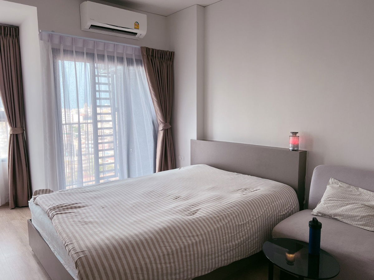 *FOR RENT* Ideo Sathorn-Wongwian yai