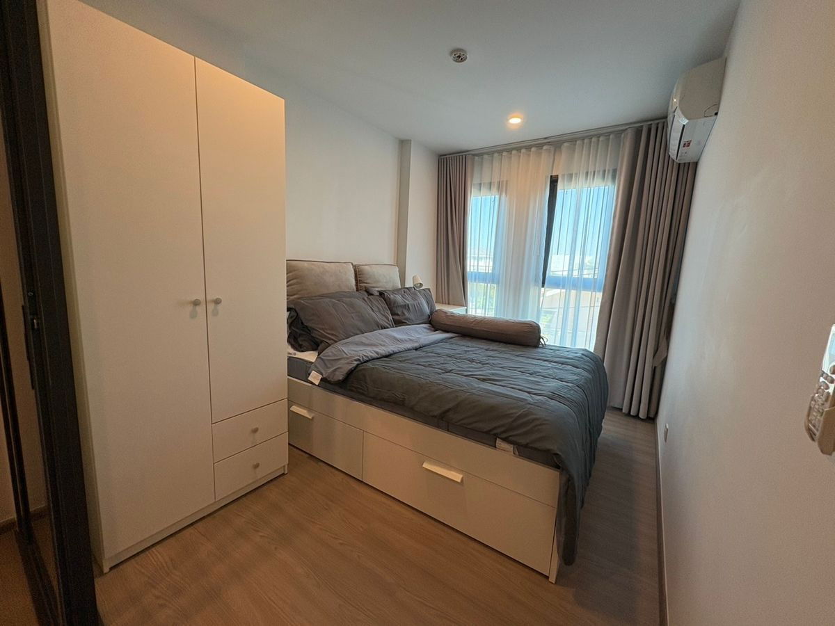 ✨Aspire Ratchayothin is just 300 meters from BTS Ratchayothin. Ready to move in! Shuttle service available