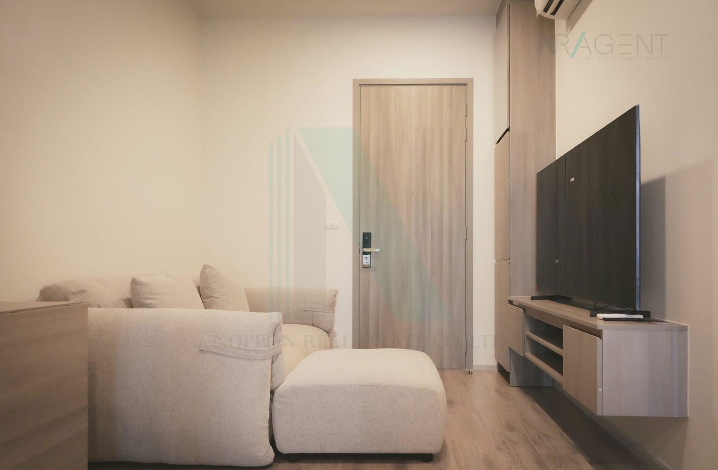 For Rent Condo KNIGHTSBRIDGE PRIME RATCHAYOTHIN Building 1, Floor 27, 1 BED PLUS, Room size 33 sqm