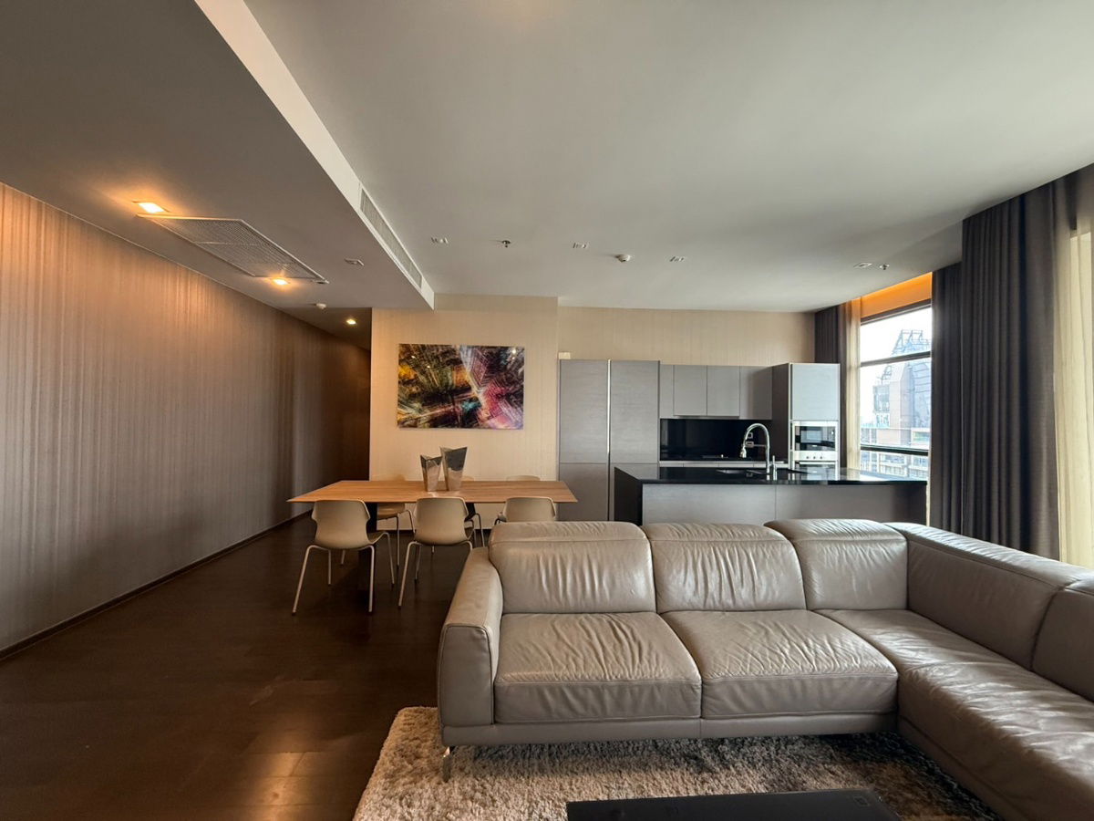 Rare unit the XXXIX by sansiri 2 bedroom 120 Sq.m fully furnished