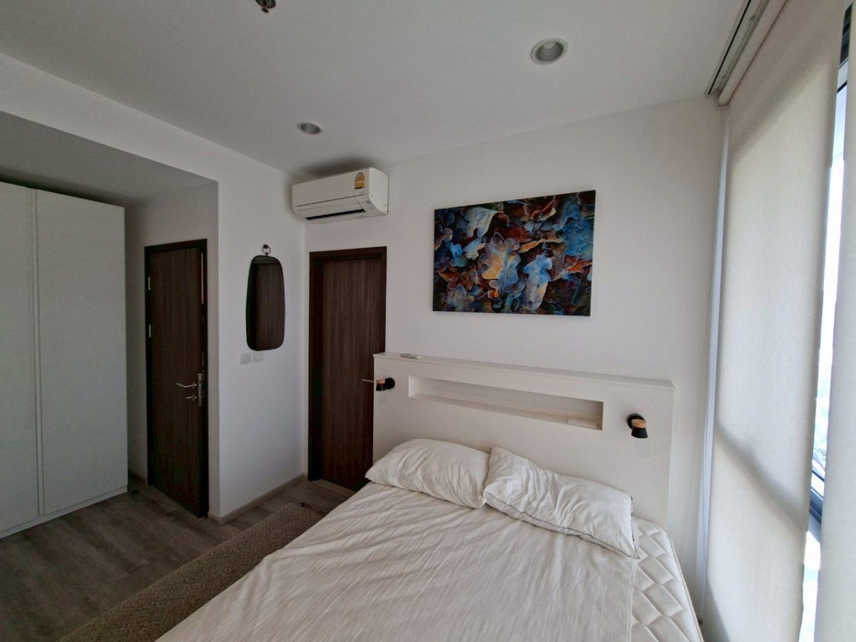 P-87616 Condo for rent Ideo Mobi Asoke fully furnished (Confirm again when visit).
