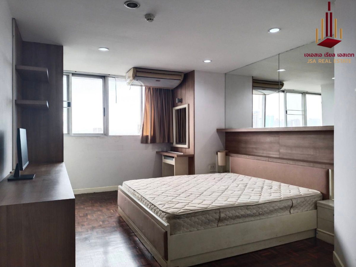 ✨ For Rent: Taiping Tower Condo ✨  💰 Only 40,000 THB/month