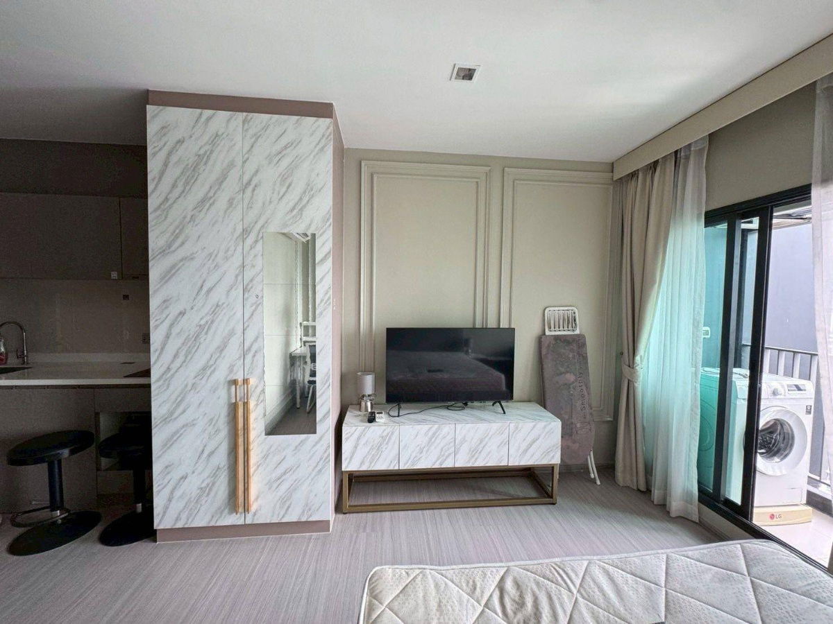 💥 For Rent: 15,000 THB/Month | Life Asoke - Rama 9 💥 ✨ Near MRT Rama 9 & ARL Makkasan | High Floor – Ready to Move In ✨