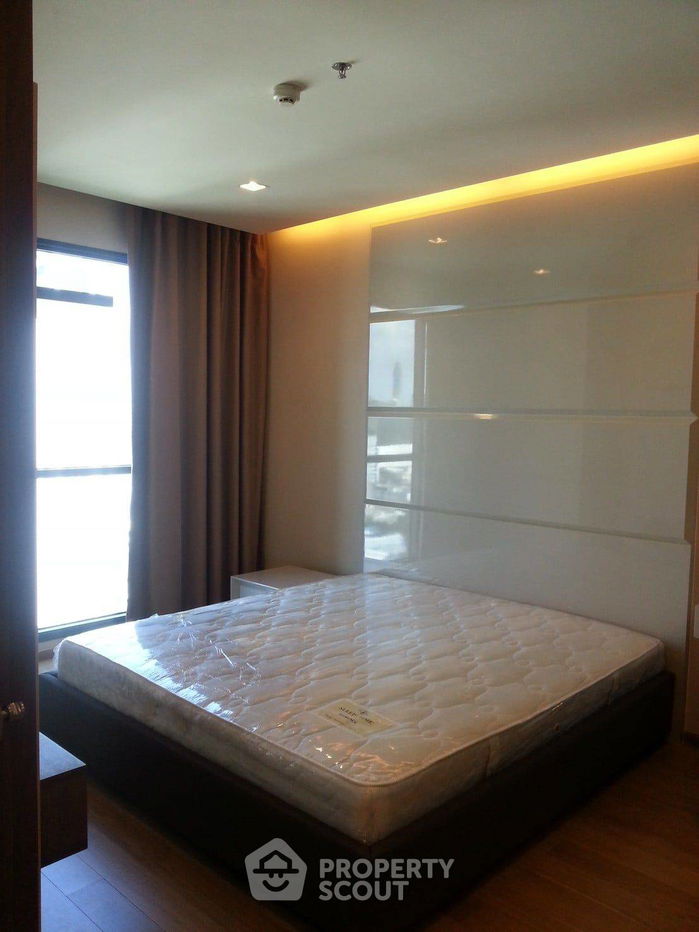 1-BR Condo at The Address Sathorn near BTS Saint Louis (ID 739046)