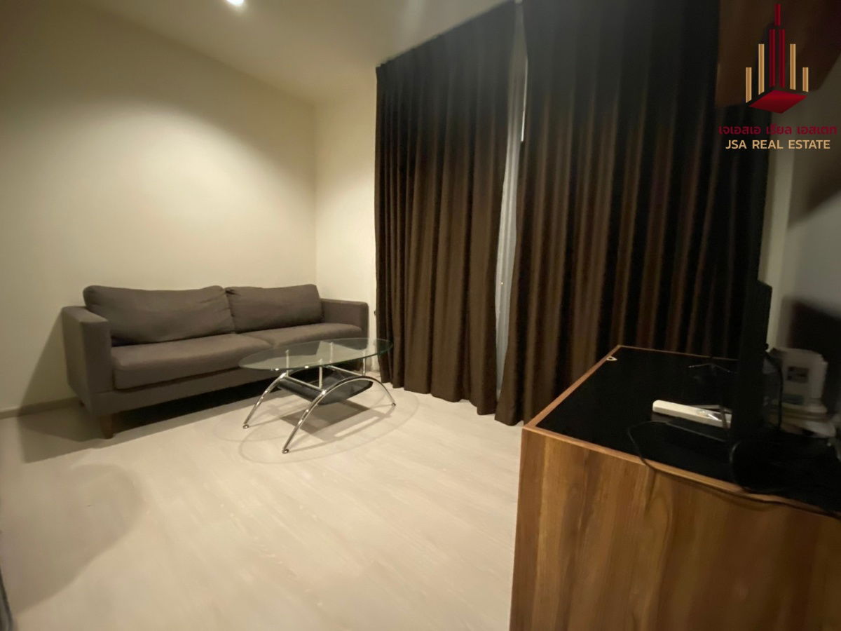 ✨ For Rent: RHYTHM Asoke Condo ✨  💰 Only 18,000 THB/month