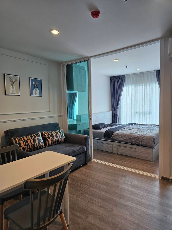 Regent Home Bangna 家具齐全，距 BTS 400 米全新内置