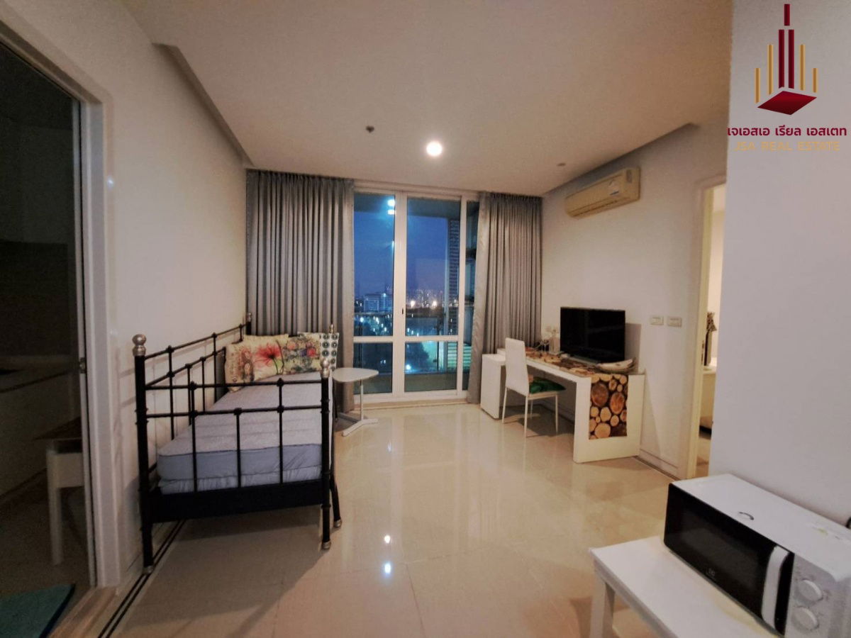 ✨ For Rent: TC Green Rama 9 Condo ✨  💰 Only 28,000 THB/month