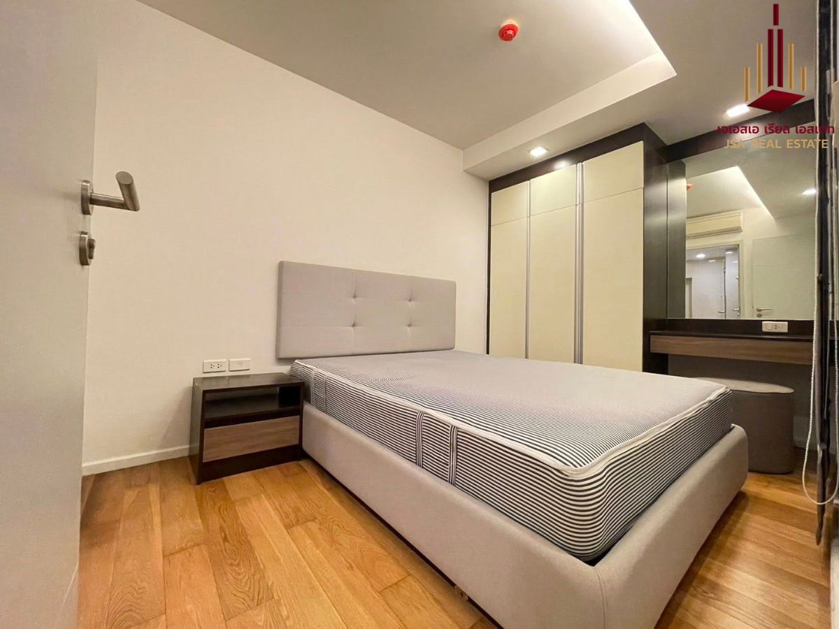 ✨ For Rent: Focus Ploenchit Condo ✨    💰 Only 23,000 THB/month