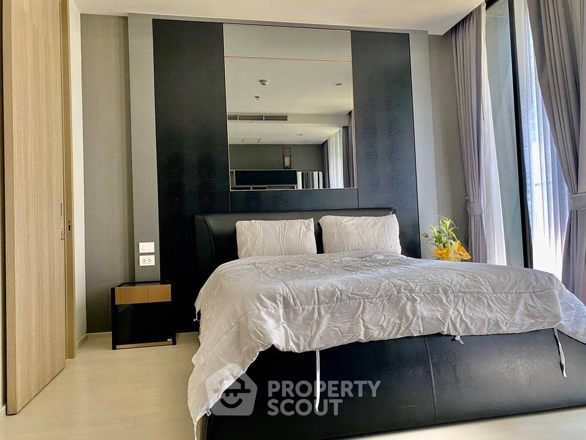 BTS Phloen Chit အနီး Noble Ploenchit 1-BR ကွန်ဒို (ID 556092)