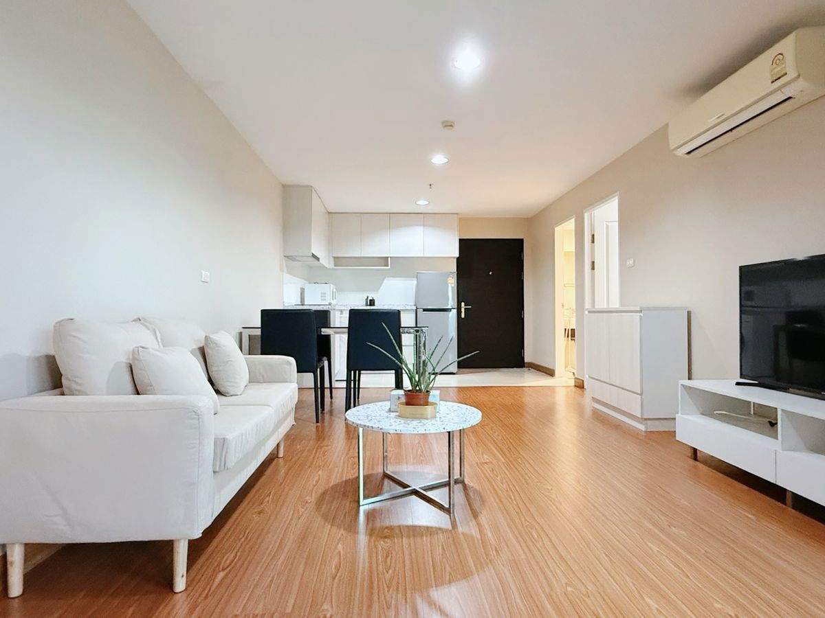 代码: KJ8794 出租 Belle Grand Rama 9 (Belle Avenue)