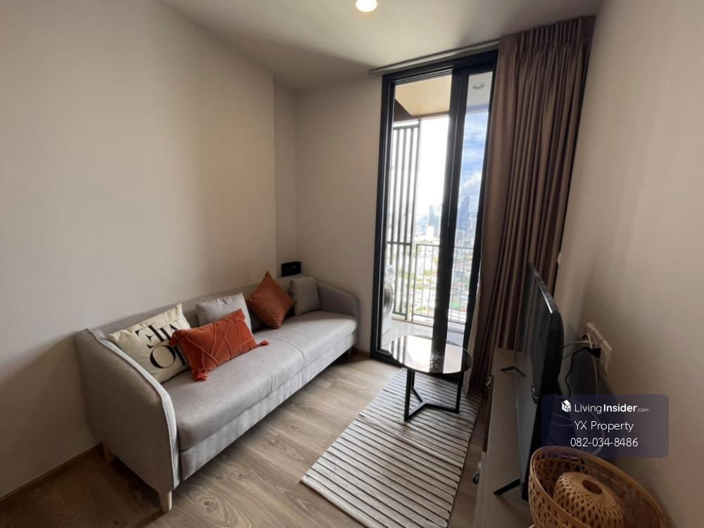 one bed room for rent at oka haus sukhumvit 36