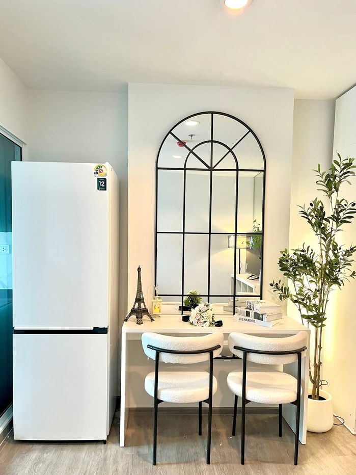 Regent Home Bangna 家具齐全，距 BTS 400 米全新内置