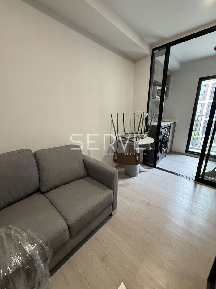 1 Bed Large Room Homey Style Nice view Perfect Location BTS Khu Khot 100 m @ Nue Core Khu Khot Station