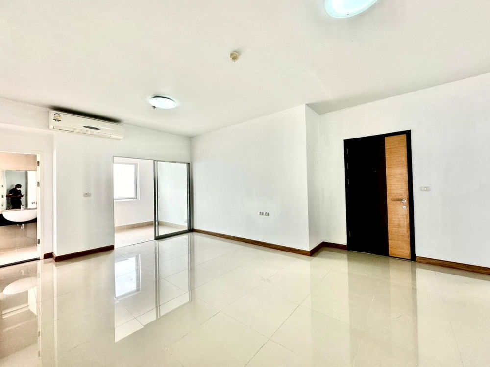 TA8138📲LineID @556ryccg🏢2 Bedroom 71 sqm Floor43 Supalai Park Ekkamai - Thonglor Phetchaburi & Ekkamai road