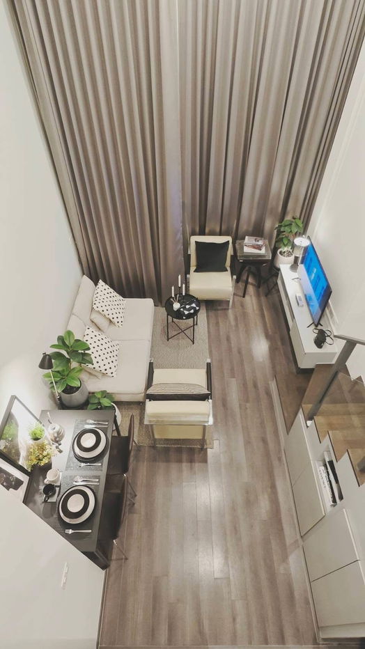 Knightsbridge Space Rama             9