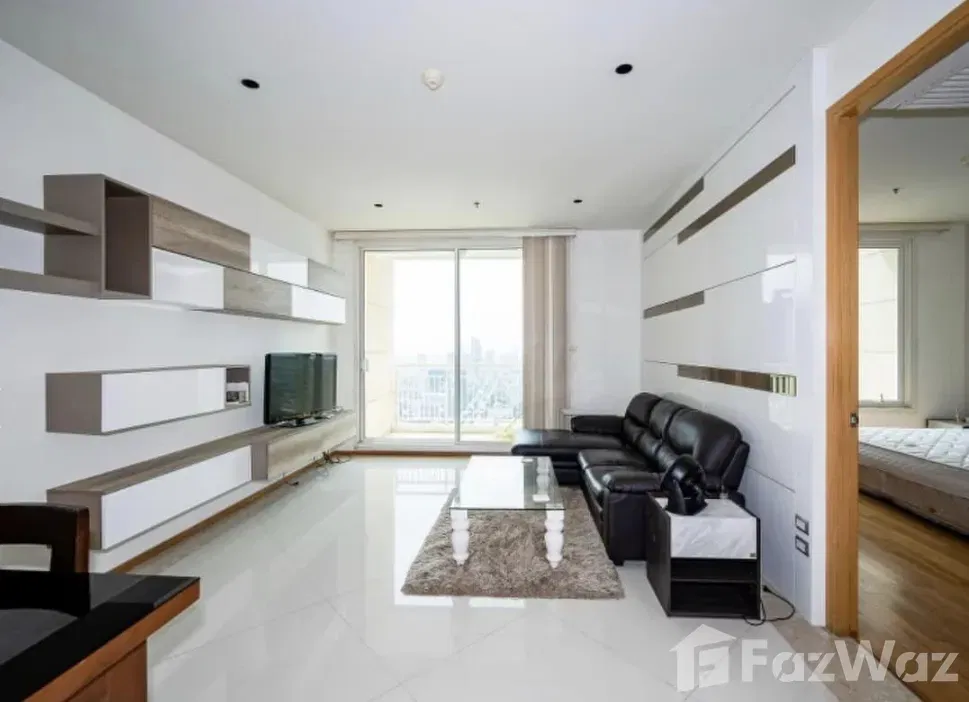 Rent or Buy this Stylish 65 Sqm Condo in The Empire Place-Thung Wat Don 1395454