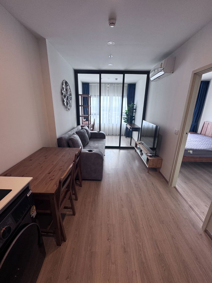 [For Rent] Life Rama 4 - Asok |