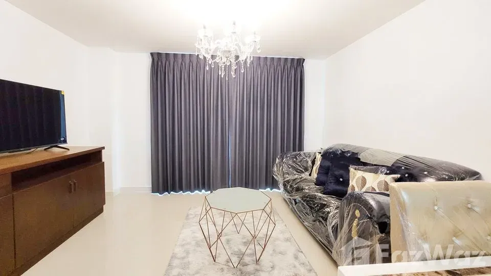 2 Bedroom Condo for rent at The Clover 1963210