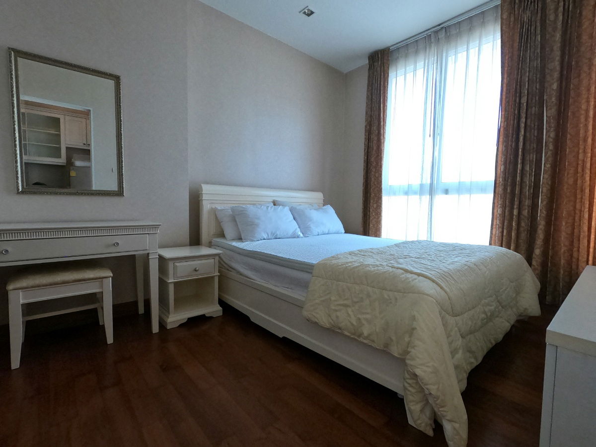 ✨ Condo for Rent: Ivy Sathorn 10 - Your Urban Oasis in the Heart of Sathorn! ✨